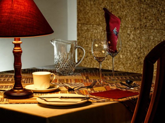 dinner-table3